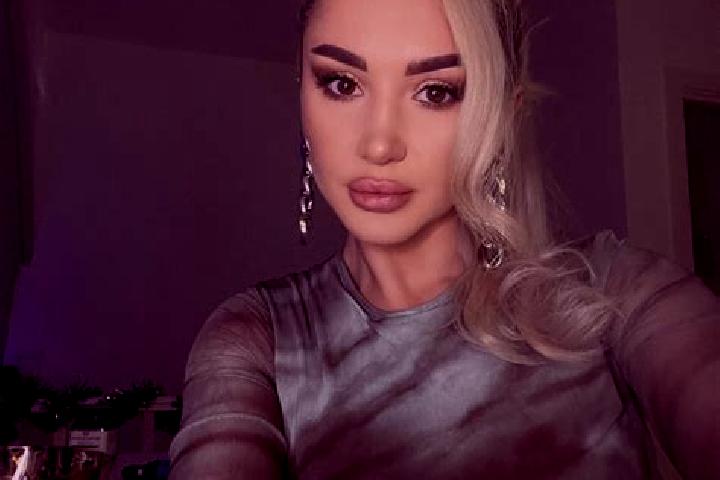 Lillian, 33, a blonde brown-eyed slavic companion based in Gerstheim. Offering Fetish, CIM, Erotic Massage, Dinner Date, Travel Companion. Available for inca...