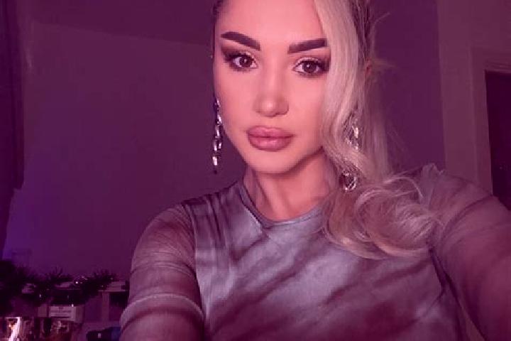 Lillian, 33, a blonde grey-eyed european companion based in Ust -Bol sheretsk. Offering Travel Companion, Duos, A-Level, Massage. Available for incall and ou...