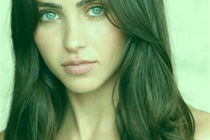 Lillian, 33, a brunette brown-eyed latina companion based in Tapleu. Offering Prostate Massage, Couples. Available for incall and outcall, overnight bookings...