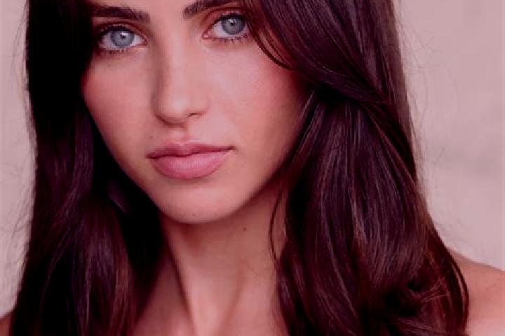 Lillian, 33, a brunette dark-eyed middle eastern companion based in Camairago. Offering GFE, CIM, Party Girl. Available for incall and outcall, overnight boo...
