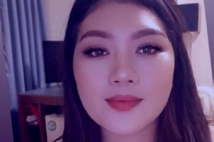 Lillian, 33, a dark blonde grey-eyed asian companion based in Silloth. Offering Overnight, Travel Companion, Couples, Fetish. Available for incall and outcal...
