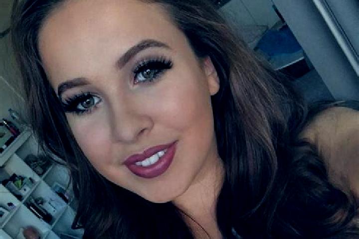Lillian, 33, a dark blonde grey-eyed latina companion based in Jablonica Polska. Offering Massage, Prostate Massage, Dinner Date. Available for incall and ou...