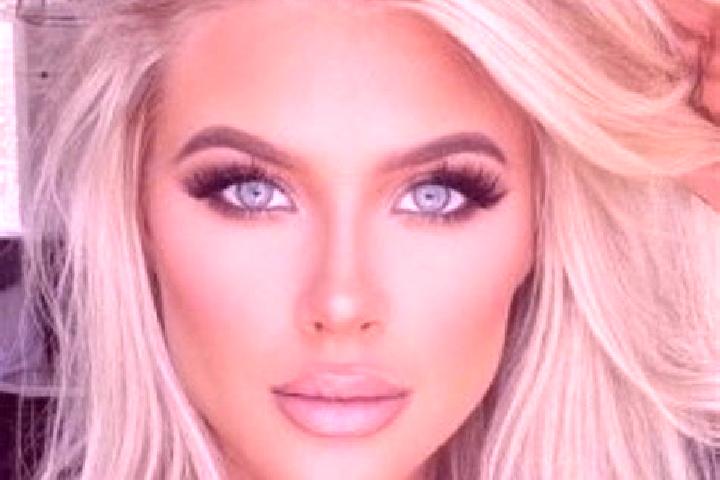 Lillian, 33, a platinum blonde blue-eyed mixed companion based in Truttemer-le-Grand. Offering BDSM, 69, Prostate Massage, Domination, A-Level. Available for...