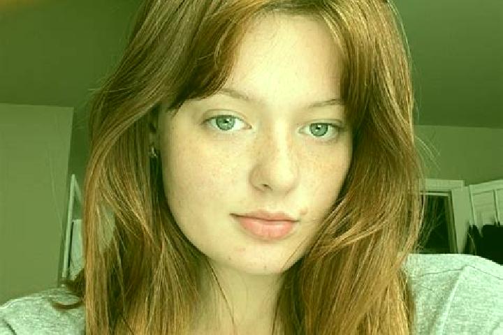 Lillian, 33, a red hazel-eyed caucasian companion based in Probus. Offering CIM, 69. Available for incall and outcall, day and evening dates.