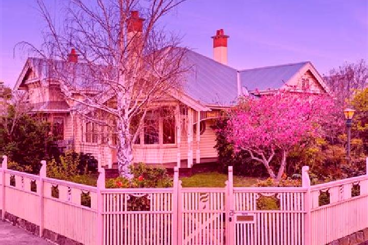 Lillian, 33 — Escort in Baxter, Australia