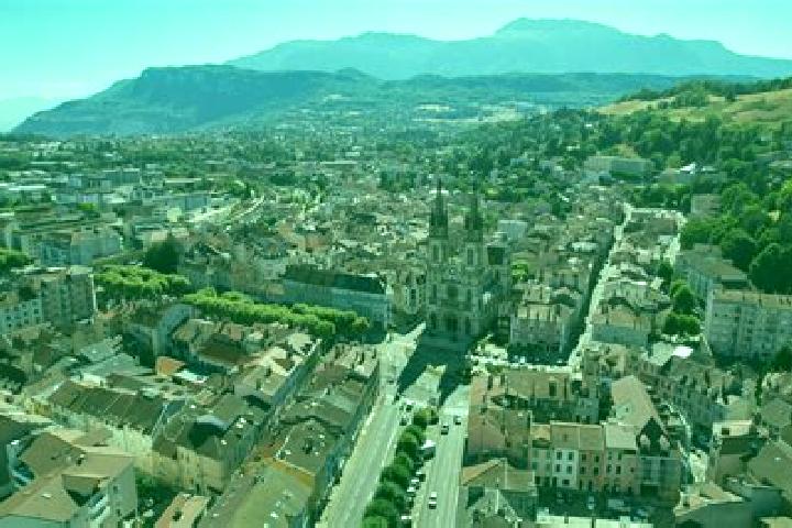 Lillian, 33 — Escort in Claix, France
