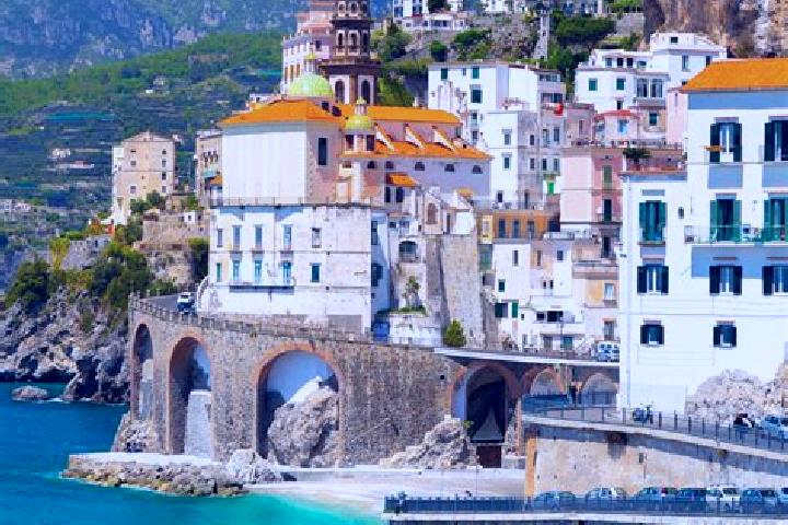 Lillian, 33 — Escort in Fossa, Italy