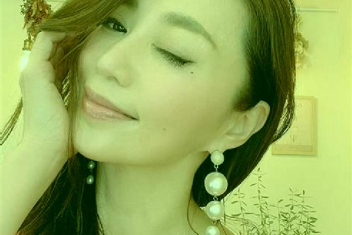 Lillian, 33 — Escort in Kanzaki, Japan