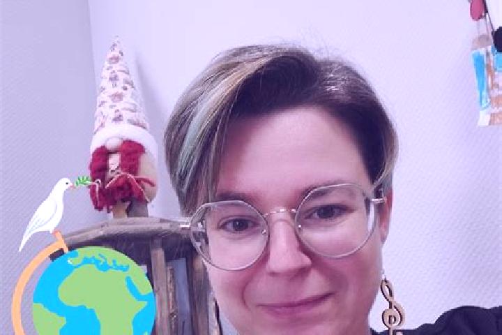 Lillian, 33 — Escort in Kerbach, France