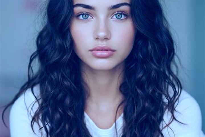 Lillian, 34, a auburn amber-eyed mediterranean companion based in Oudon. Offering Tantra, Girlfriend Experience, Overnight, OWO. Available for incall and out...