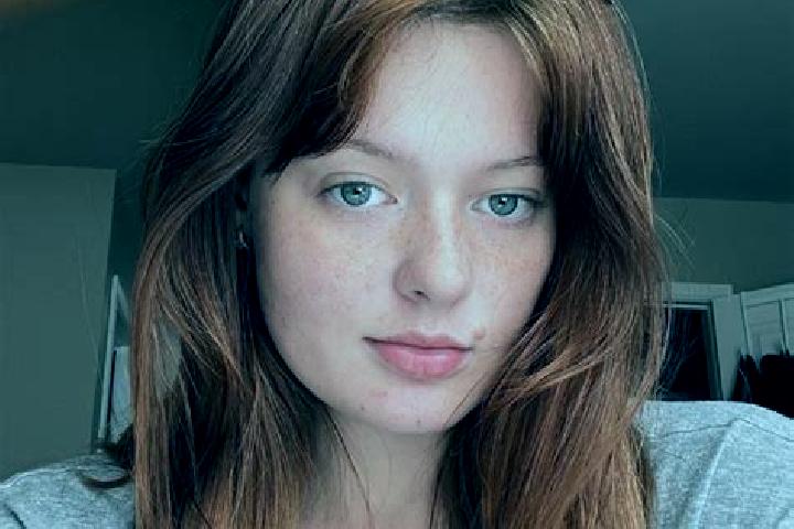 Lillian, 34, a auburn brown-eyed european companion based in Mount Pleasant. Offering CIM, GFE, OWO. Available for incall and outcall, overnight bookings ava...