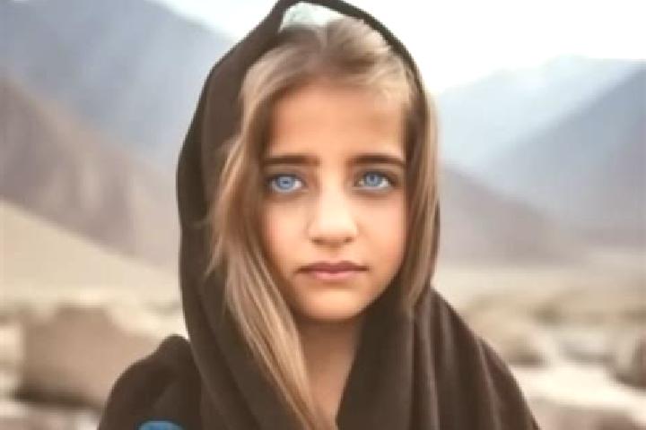 Lillian, 34, a blonde brown-eyed middle eastern companion based in Dikshitpur. Offering Duos, Overnight, Travel Companion. Available for incall and outcall, ...
