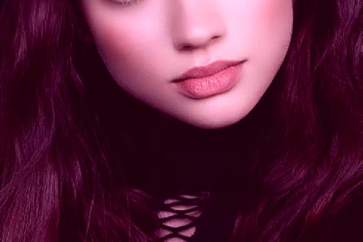 Lillian, 34, a brunette dark-eyed european companion based in Palcamayo. Offering Travel Companion, A-Level, Overnight, Erotic Massage, Massage. Available fo...