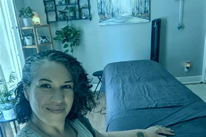 Lillian, 34, a brunette green-eyed mixed companion based in Ma Tau Wai. Offering Overnight, CIM, 69, Massage. Available for incall and outcall, day and eveni...