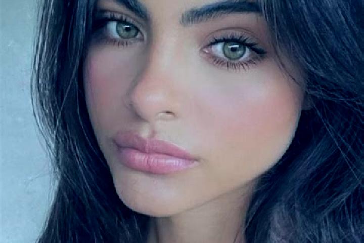 Lillian, 34, a dark blonde green-eyed indian companion based in Rancho Viejo (Rancho Nuevo de la Democracia). Offering BDSM, Roleplay, Domination. Available ...