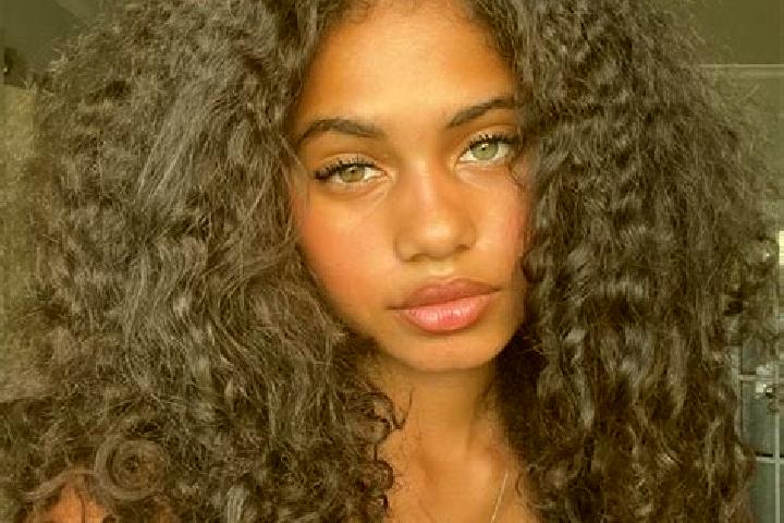 Lillian, 34, a red blue-eyed ebony companion based in Bruzolo. Offering OWO, Party Girl, Overnight, Erotic Massage. Available for incall and outcall, day and...
