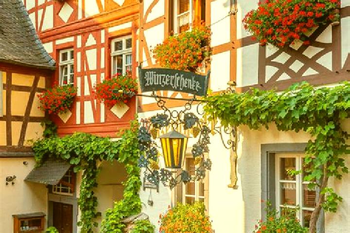 Lillian, 34 — Escort in Muschwitz, Germany