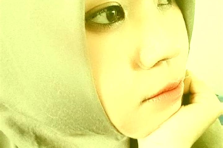 Lillian, 34 — Escort in Palimanan, Indonesia