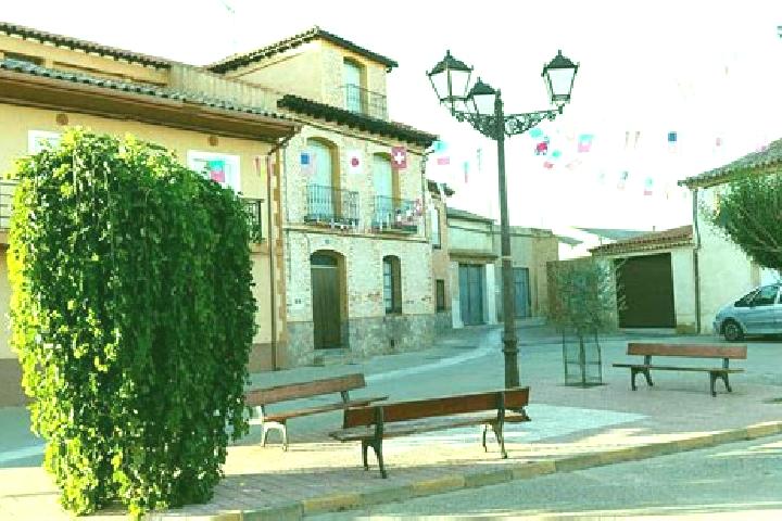 Lillian, 34 — Escort in Quintanilla del Monte, Spain