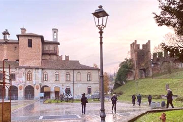 Lillian, 34 — Escort in San Colombano al Lambro, Italy
