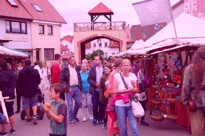 Lillian, 34 — Escort in Stetten am Kalten Markt, Germany