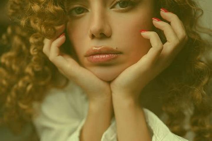Lillian, 34 — Escort in Telega, Romania