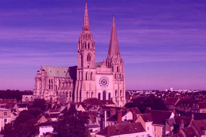 Lillian, 35 — Escort in Chartres, France