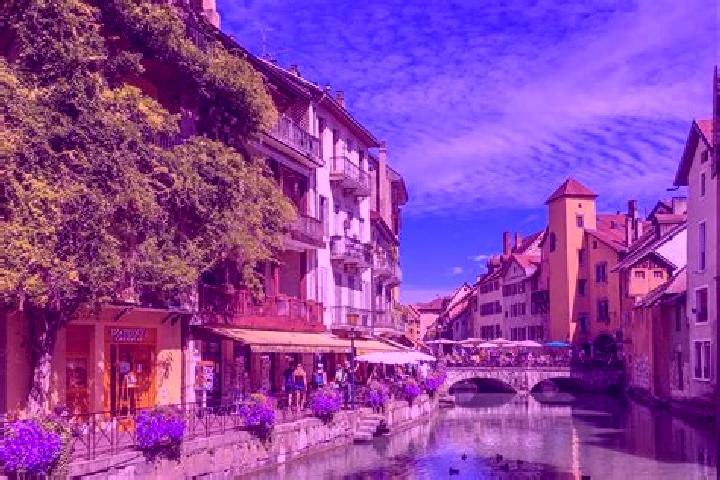 Lillian, 35 — Escort in Contigne, France