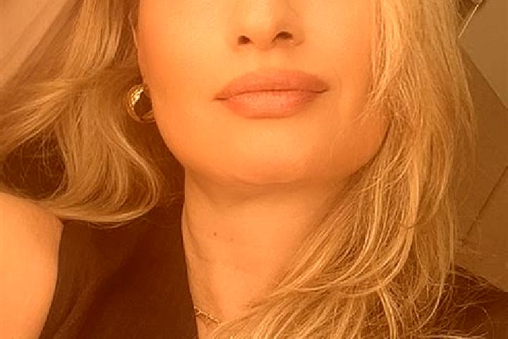 Lillian, 35 — Escort in Etaples, France