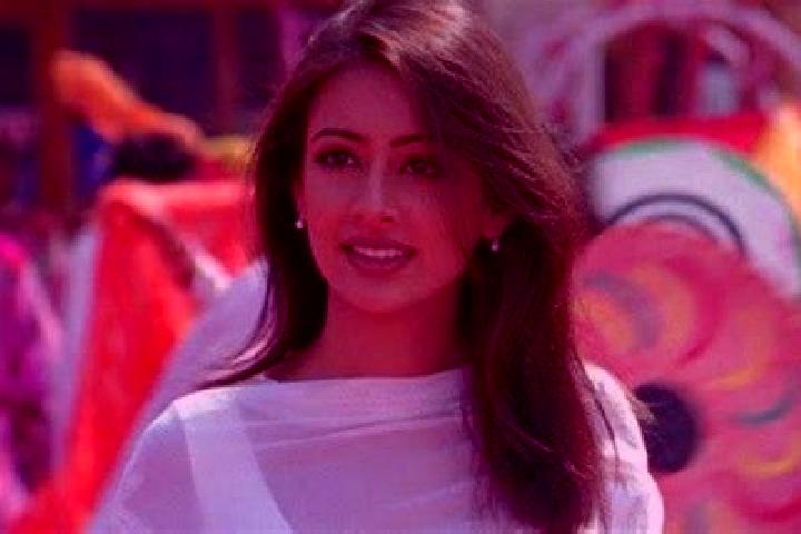Lillian, 35 — Escort in Hukeri, India