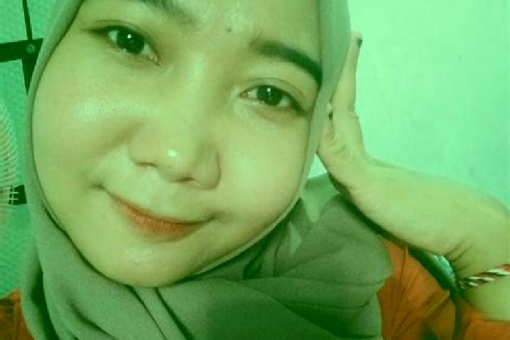 Lillian, 35 — Escort in Kemantren Satu, Indonesia