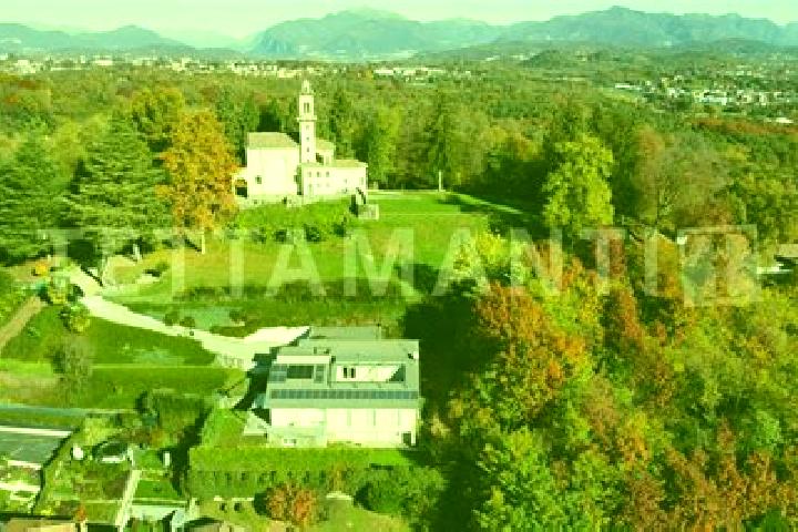 Lillian, 35 — Escort in Oltrona di San Mamette, Italy