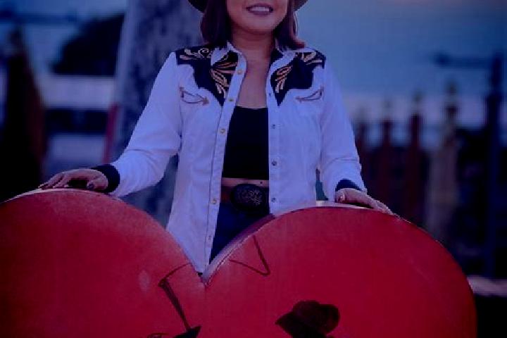 Lillian, 35 — Escort in Saravena, Colombia