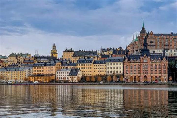 Lillian, 35 — Escort in Soervik, Sweden