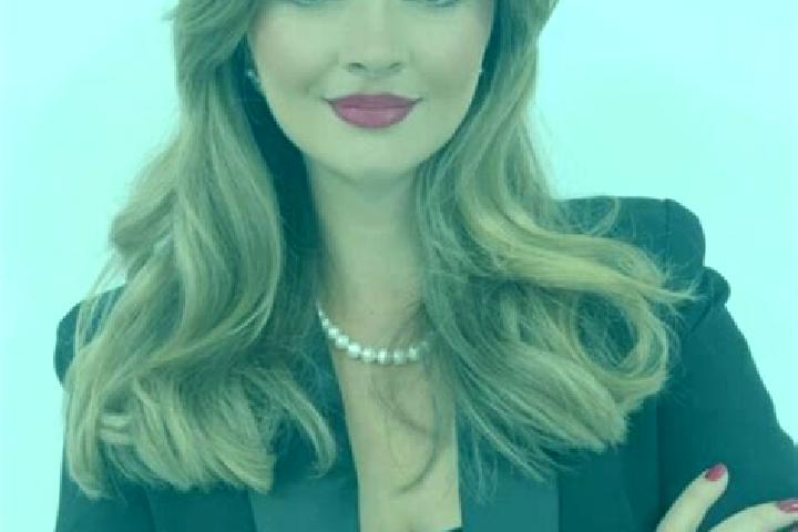 Lillian, 35 — Escort in Talpos, Romania