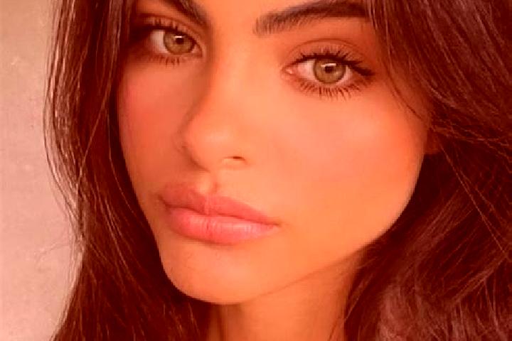 Lillian, 36, a dark blonde hazel-eyed middle eastern companion based in Medina. Offering Massage, Domination, GFE. Available for incall and outcall, overnigh...