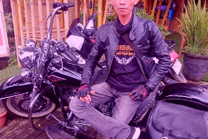 Lillian, 36 — Escort in Cihamerang, Indonesia