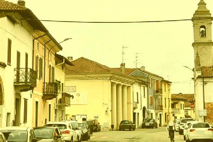 Lillian, 36 — Escort in Villanova Monferrato, Italy