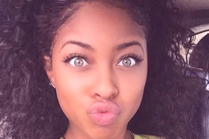 Lillian, 37, a black green-eyed ebony companion based in Fulnek. Offering Erotic Massage, OWO, Prostate Massage, Party Girl, Fetish. Available for incall and...