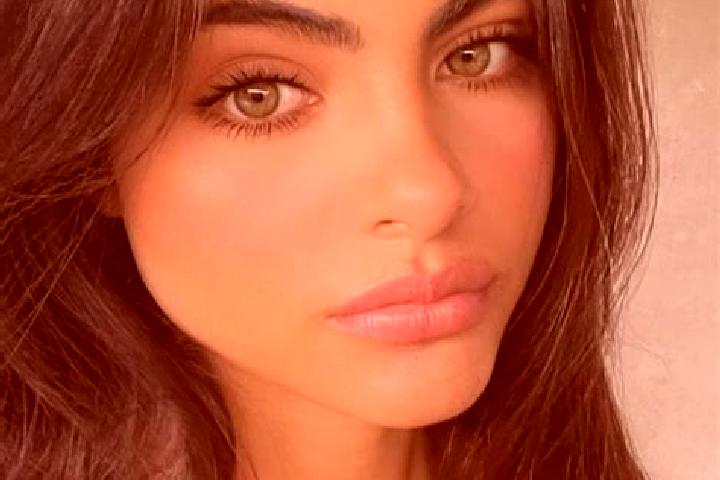Lillian, 37, a black hazel-eyed caucasian companion based in Stroesti. Offering A-Level, Tantra, Party Girl. Available for incall and outcall, day and evenin...