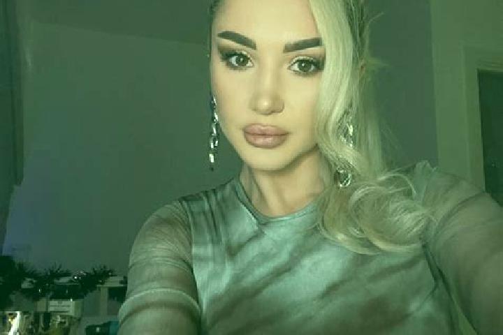 Lillian, 37, a blonde grey-eyed caribbean companion based in Winterhude. Offering GFE, Girlfriend Experience, Tantra, Dinner Date. Available for incall and o...