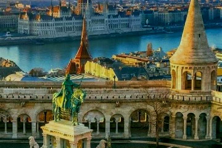 Lillian, 37 — Escort in Davod, Hungary