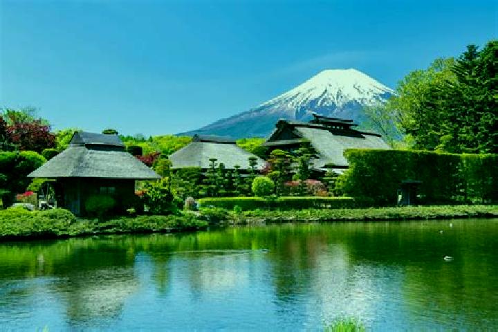 Lillian, 37 — Escort in Oshino, Japan