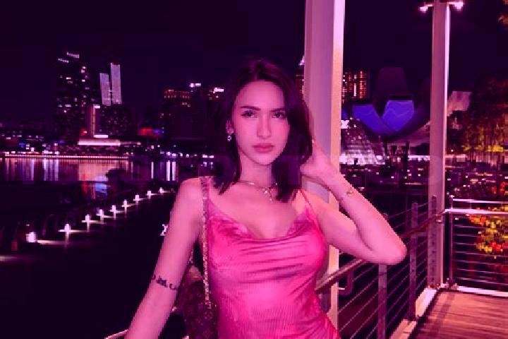 Lillian, 37 — Escort in The Glebe, Canada
