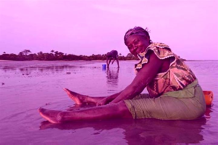 Lillian, 38 — Escort in Bakadagy, Gambia