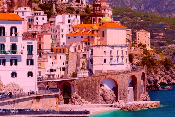 Lillian, 38 — Escort in Casalduni, Italy