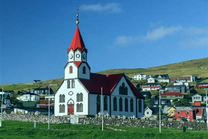 Lillian, 38 — Escort in Sandavagur, Faroe Islands