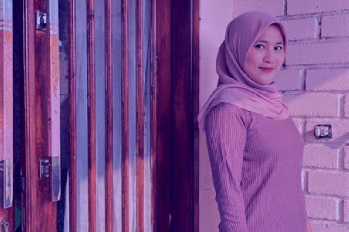 Lillian, 38 — Escort in Talun, Indonesia