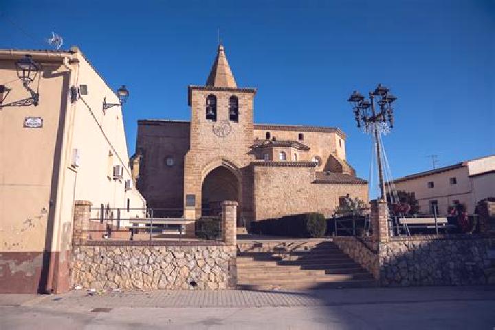 Lillian, 38 — Escort in Villanueva de Sigena, Spain