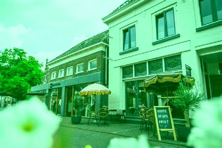 Lillian, 38 — Escort in Wijhe, Netherlands